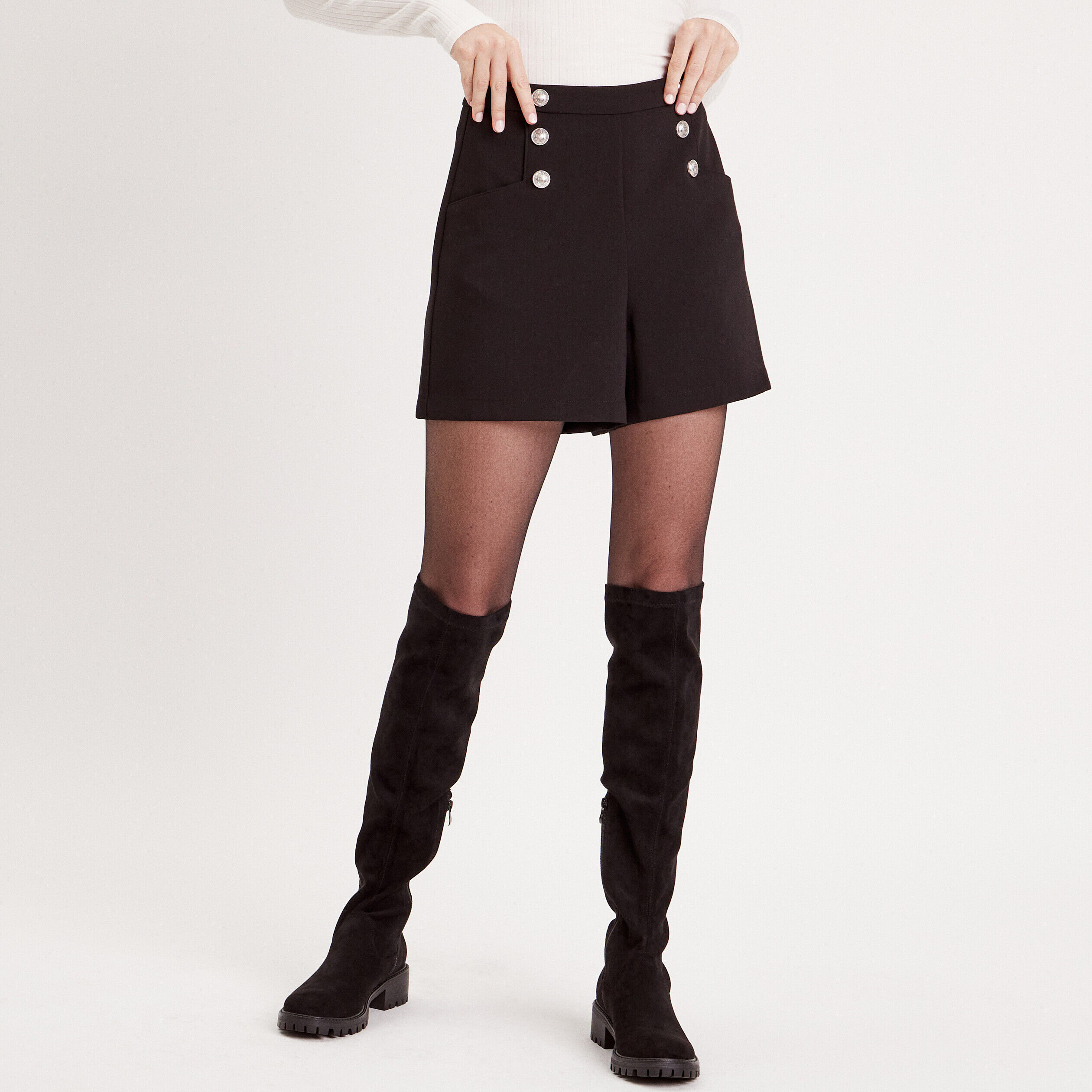 Tenue de store fete cache cache