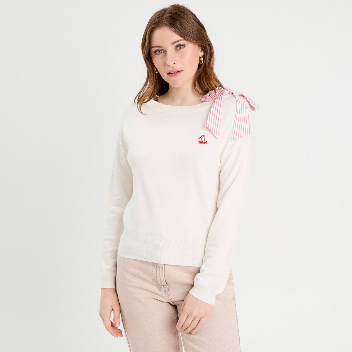 Pull avec noeud épaule ecru femme