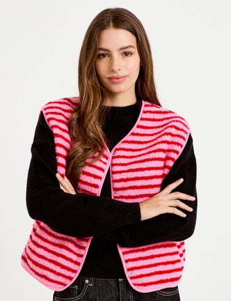 Gilet sans manches effet bouclette rose fushia femme