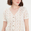 Top macramé boutonné ecru femme