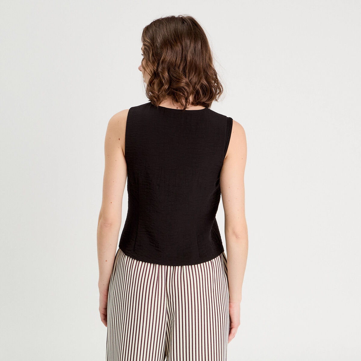 Gilet sans manches noir femme