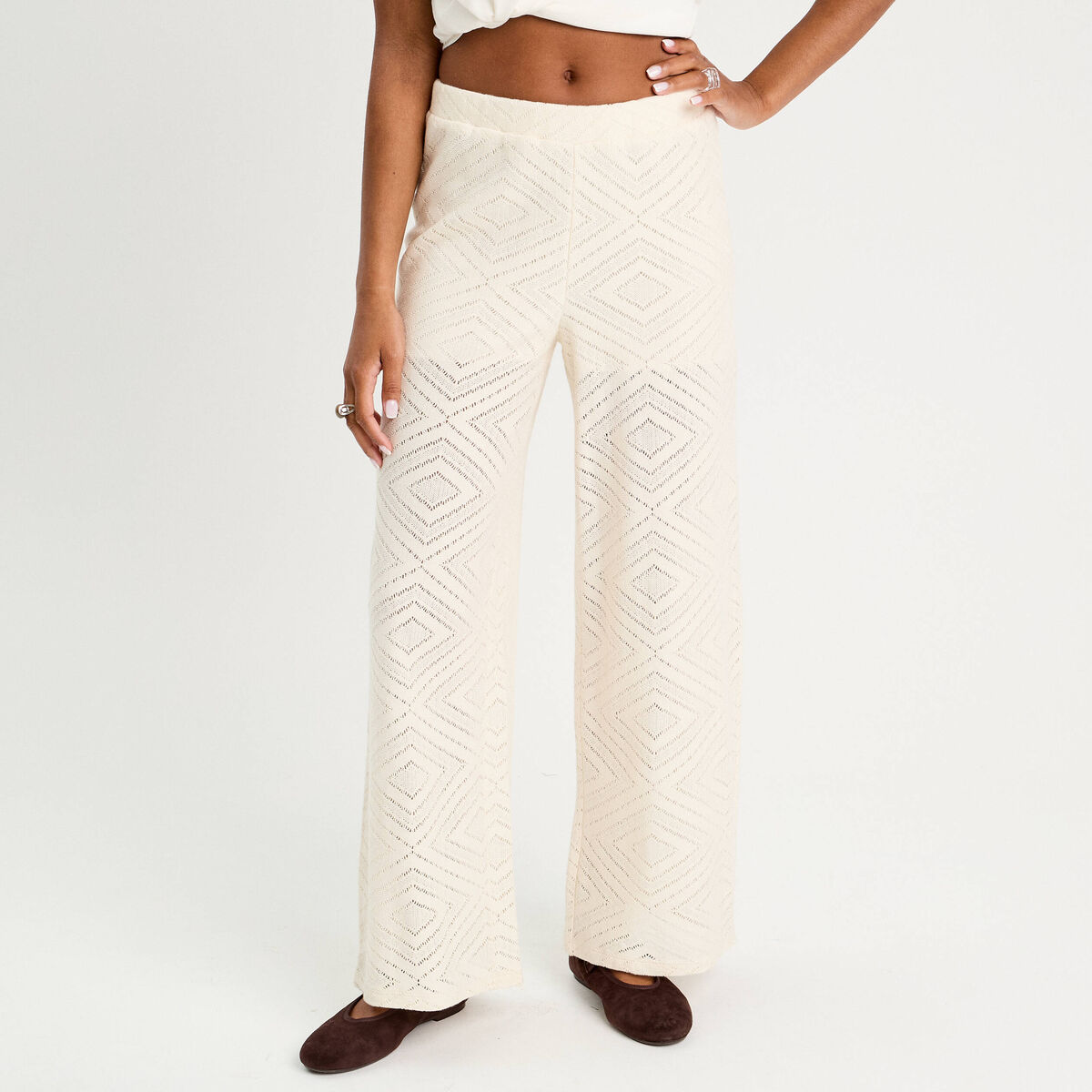 Pantalon droit ajouré ecru femme