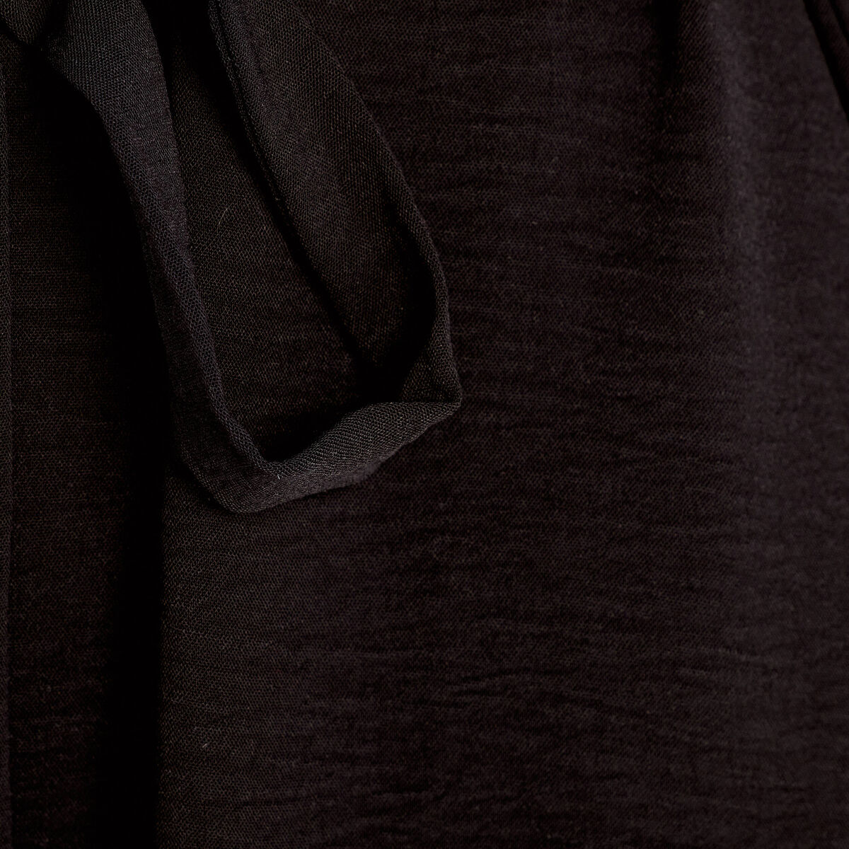 Robe longue chemise ceinturée noir femme