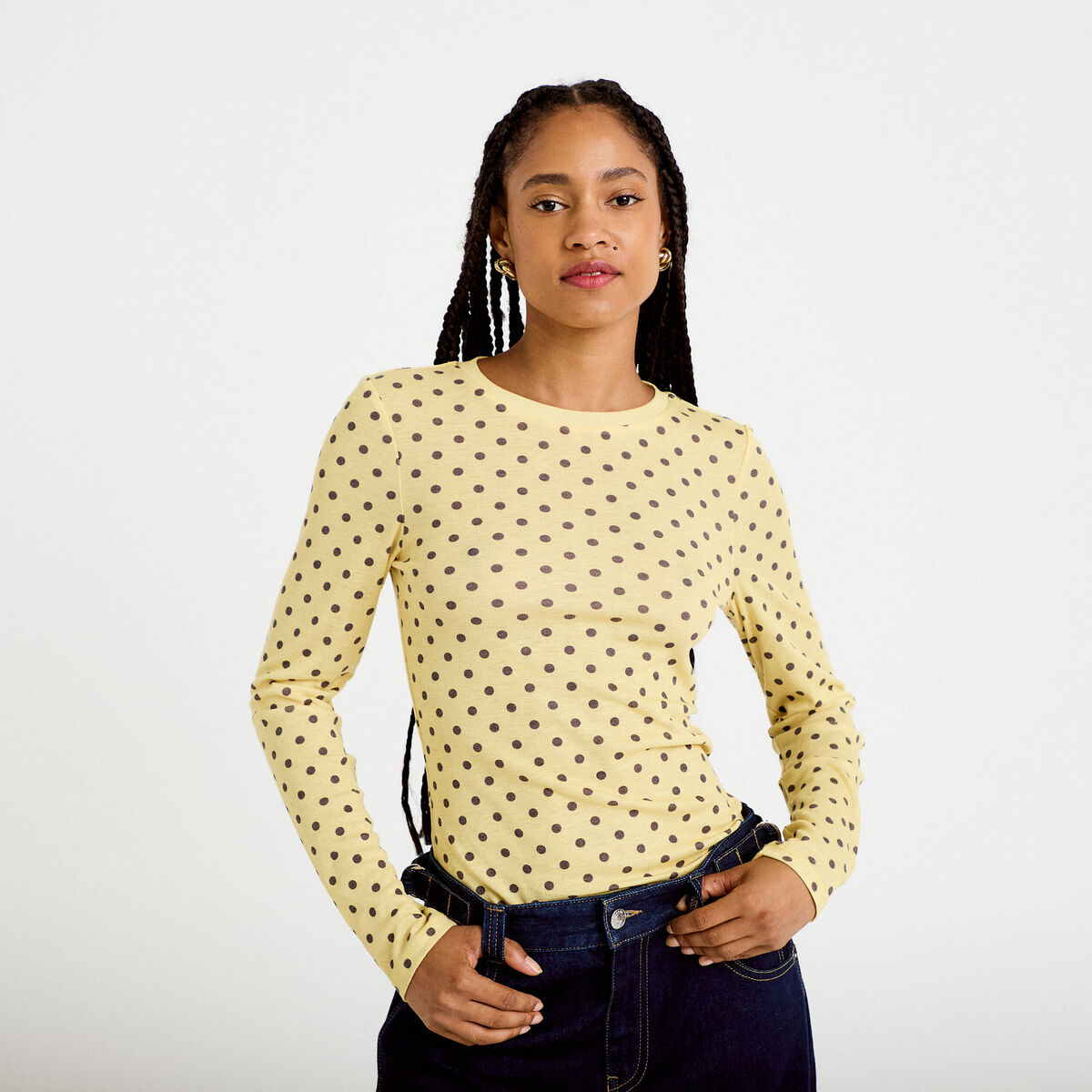 T-shirt ajust&eacute; col rond manches longues jaune clair femme