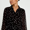 Robe brod&eacute;e &eacute;vas&eacute;e manches longues noir femme
