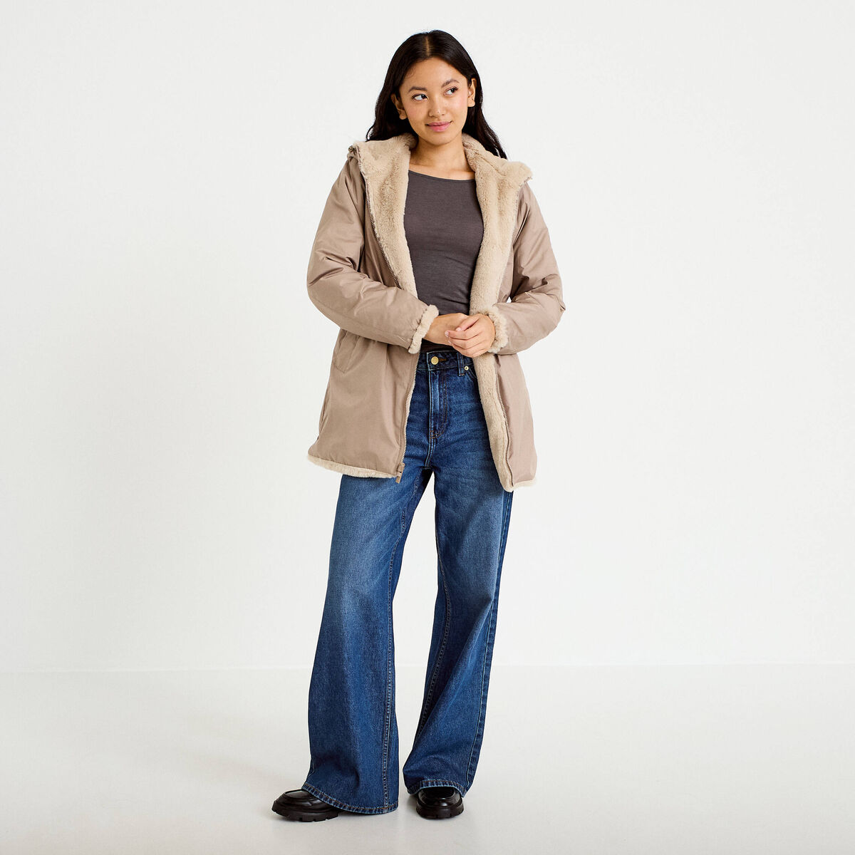 Parka r&eacute;versible 3/4 &agrave; capuche beige femme