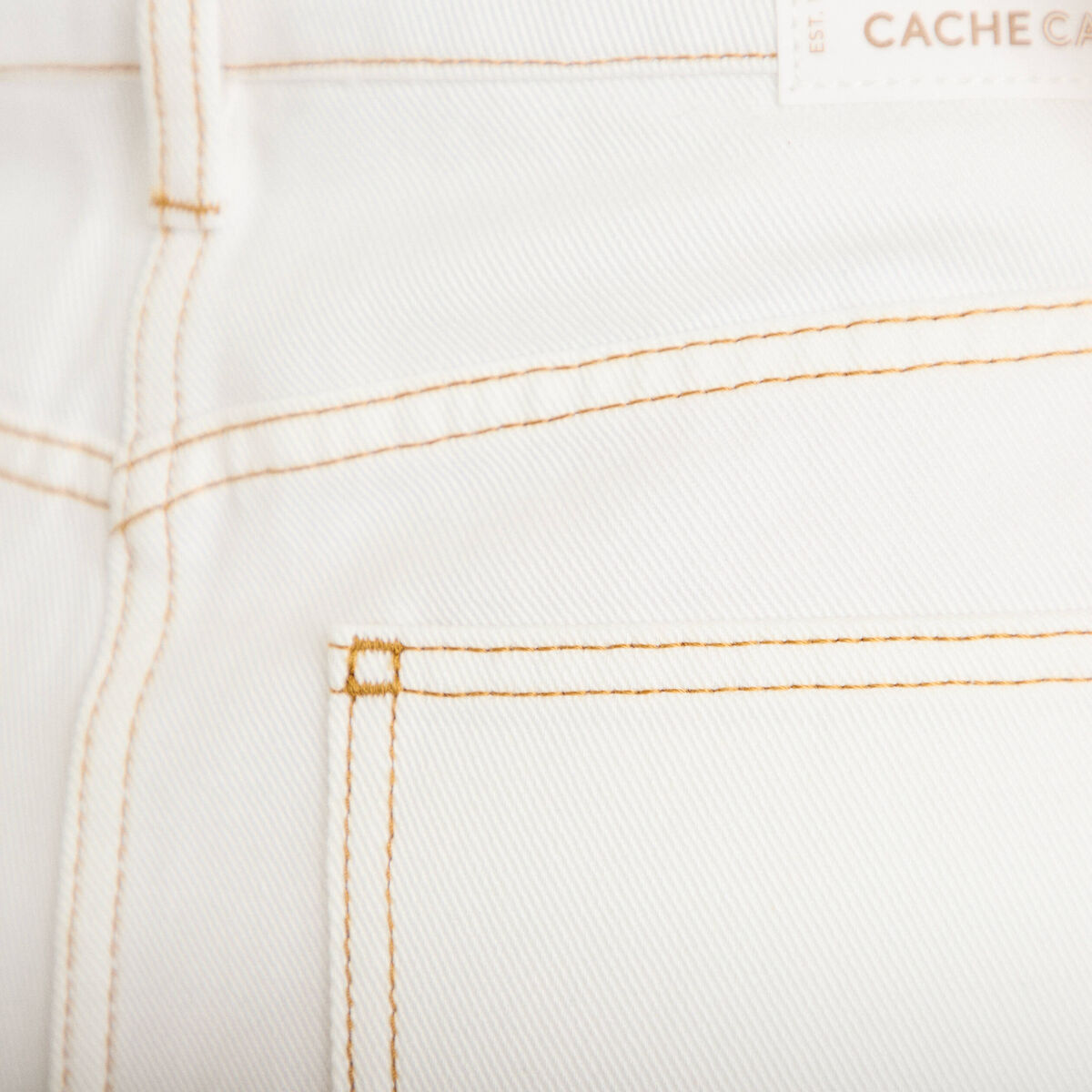 Jeans droit &agrave; revers denim blanc femme