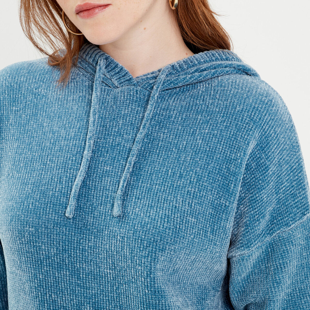 Pull à capuche bleu clair femme