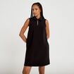 Robe droite courte col chemise clout&eacute;e noir femme