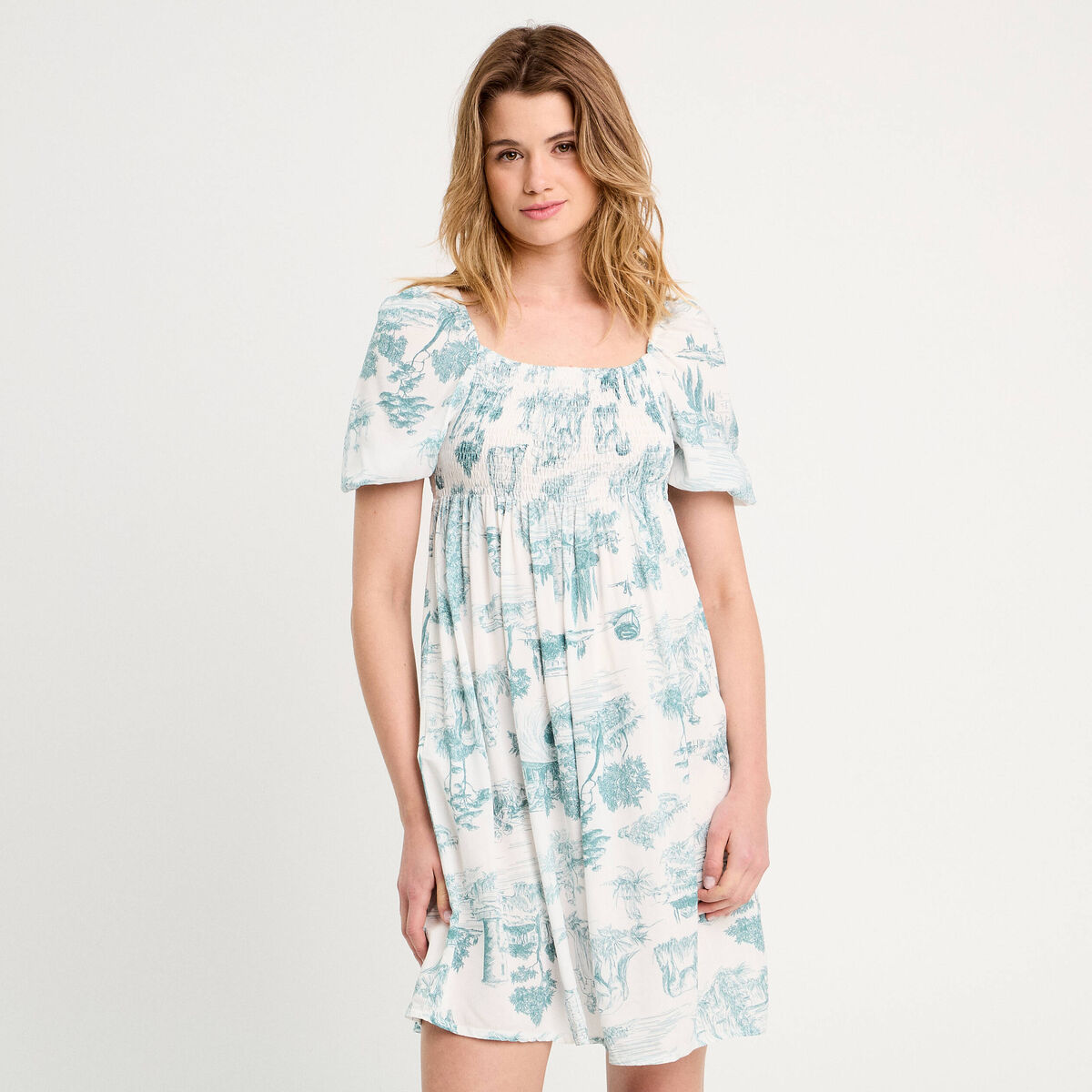 Robe midi évasée smockée ecru femme