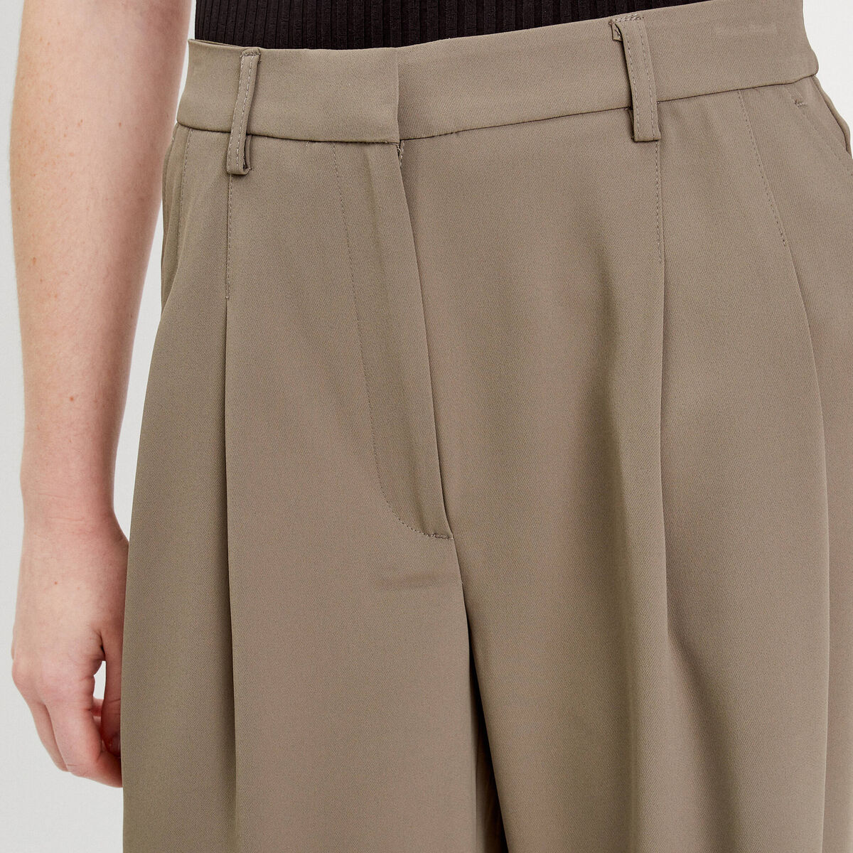 Pantalon large à pinces vert kaki femme