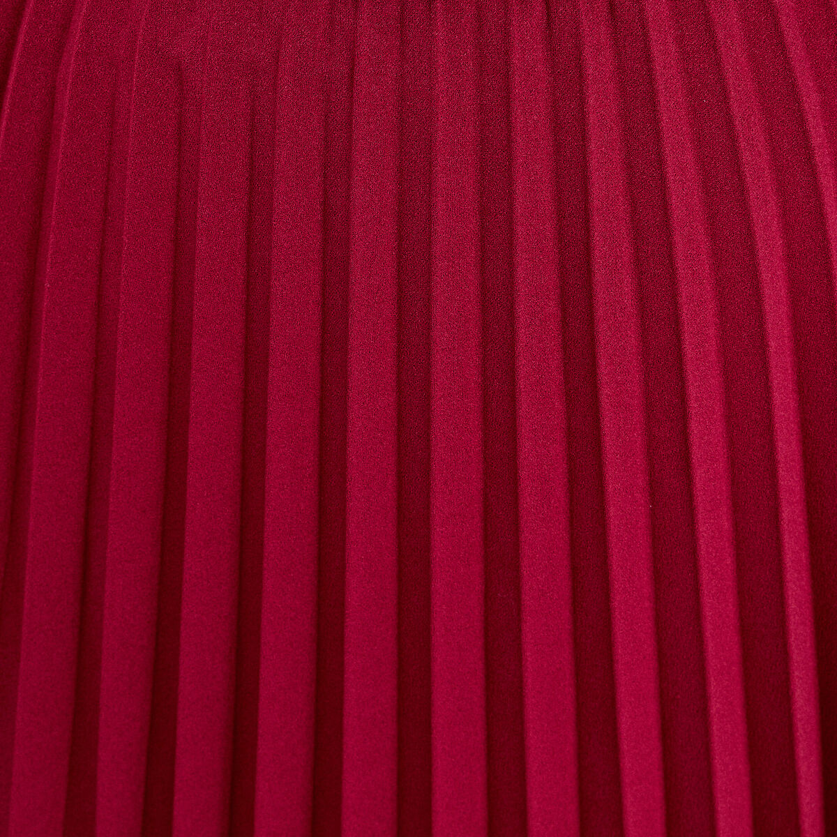 Jupe &eacute;vas&eacute;e pliss&eacute;e ceintur&eacute;e rouge fonc&eacute; femme