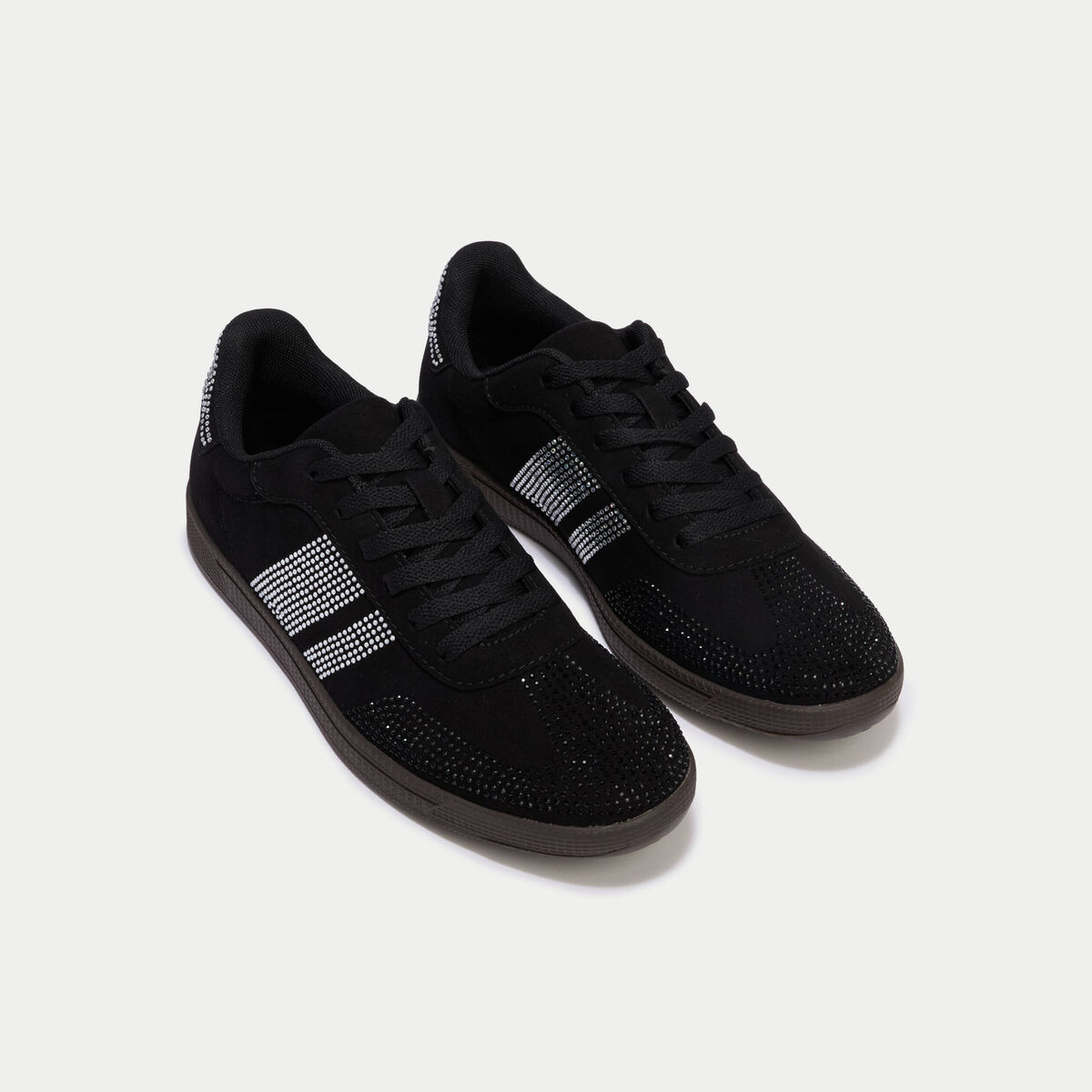 Baskets basses &agrave; lacets denim noir enduit femme