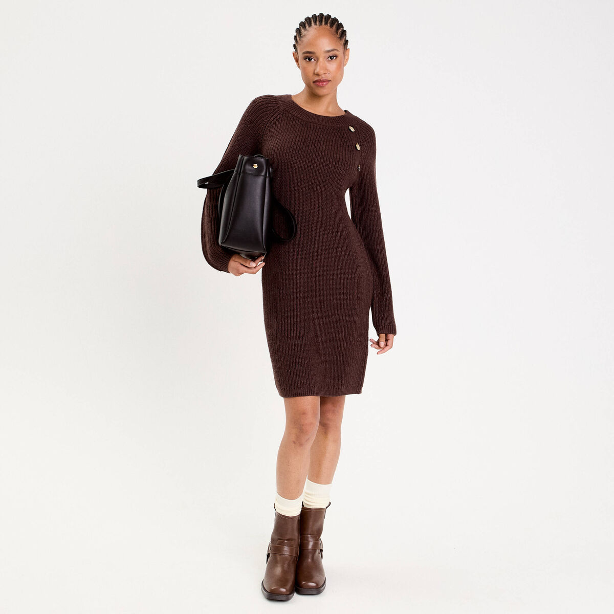 Robe pull d&eacute;tails de boutons marron fonc&eacute; femme