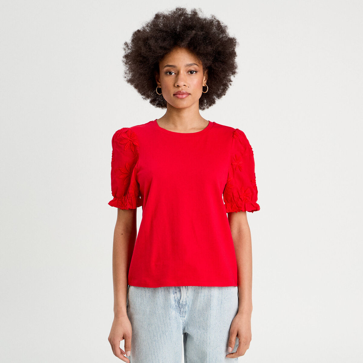 T-shirt manches brodées rouge femme