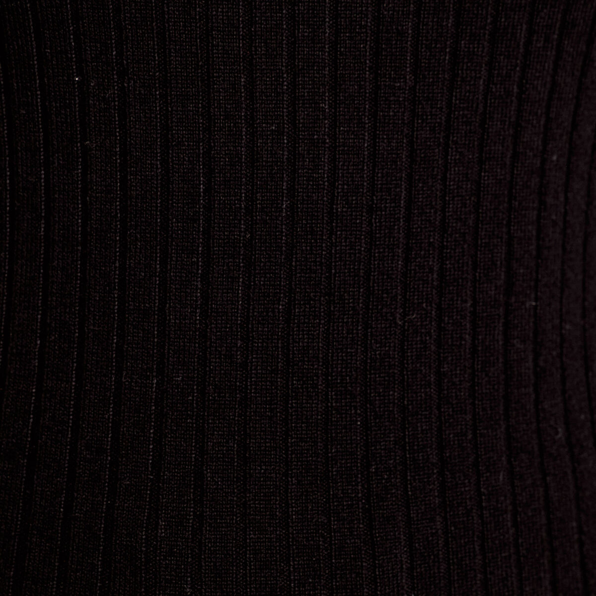 Pull c&ocirc;tel&eacute; col roul&eacute; noir femme
