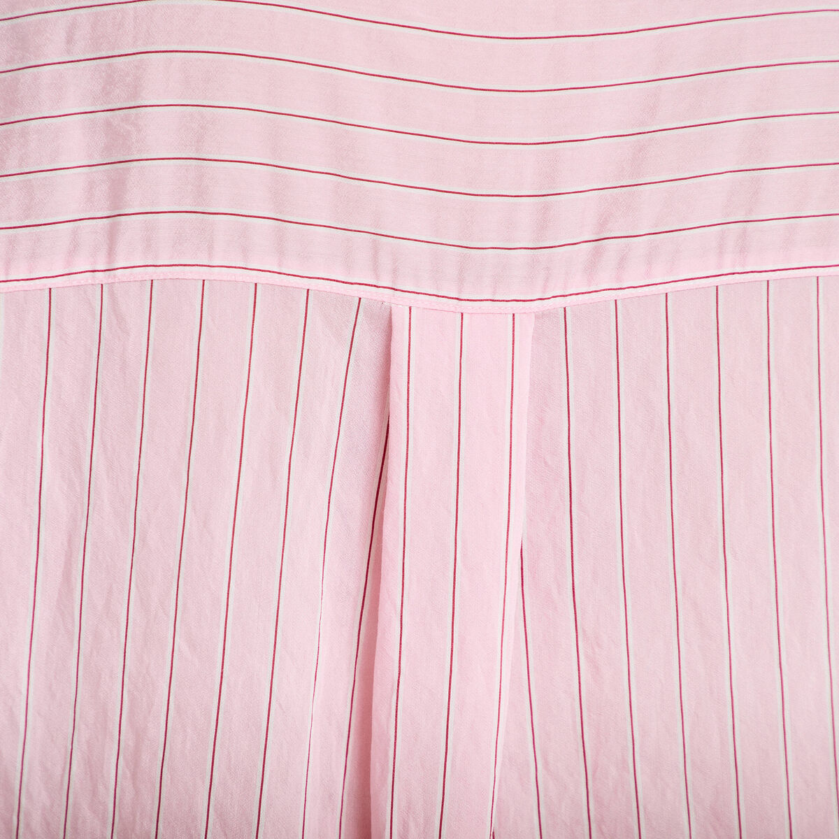 Chemise ample pliss&eacute;e manches courtes rose femme