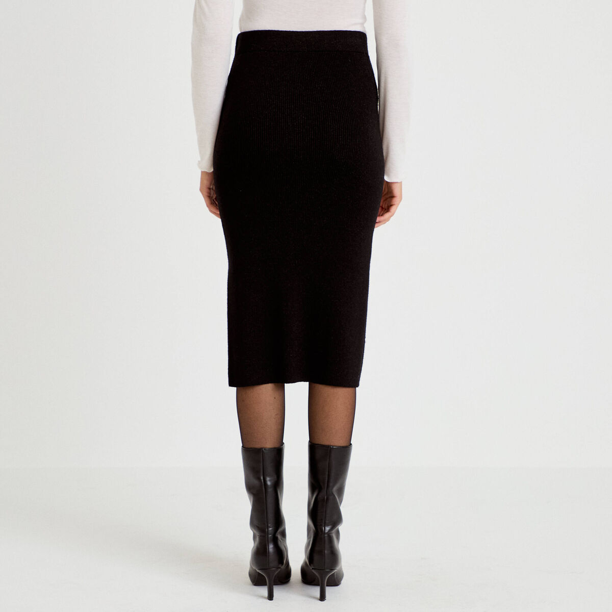 Jupe ajust&eacute;e longueur 3/4 noir femme