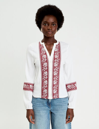 Blouse brod&eacute;e col tunisien ecru femme