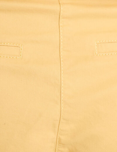 Short chino ceinturé jaune clair femme