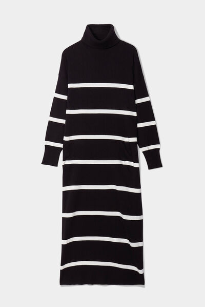 Robe pull longue col roulé noir femme