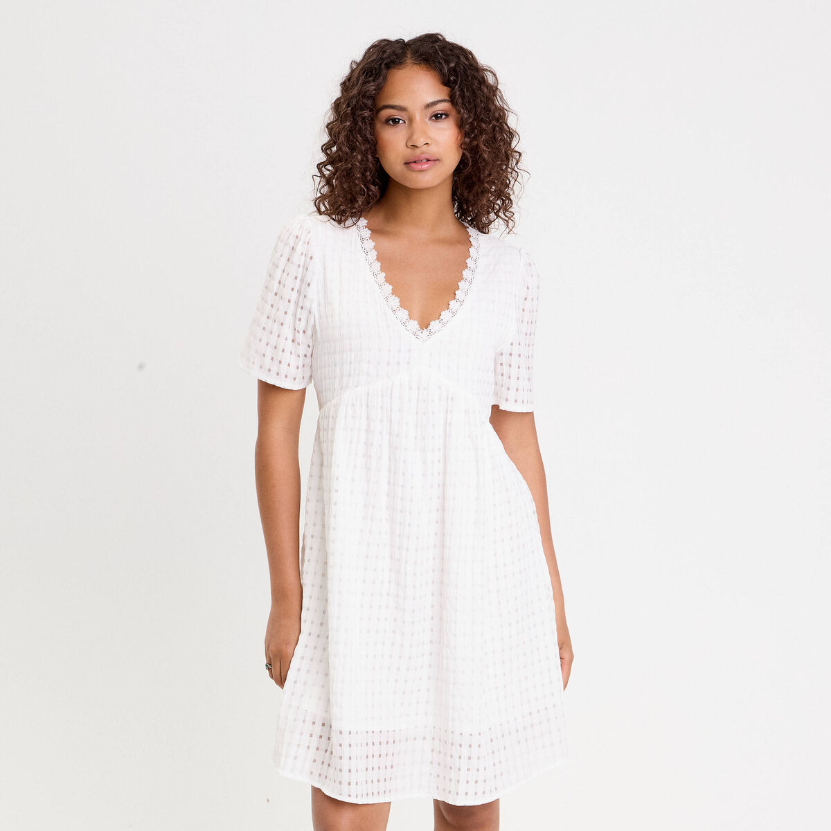 Robe évasée col V doublure viscose blanc femme