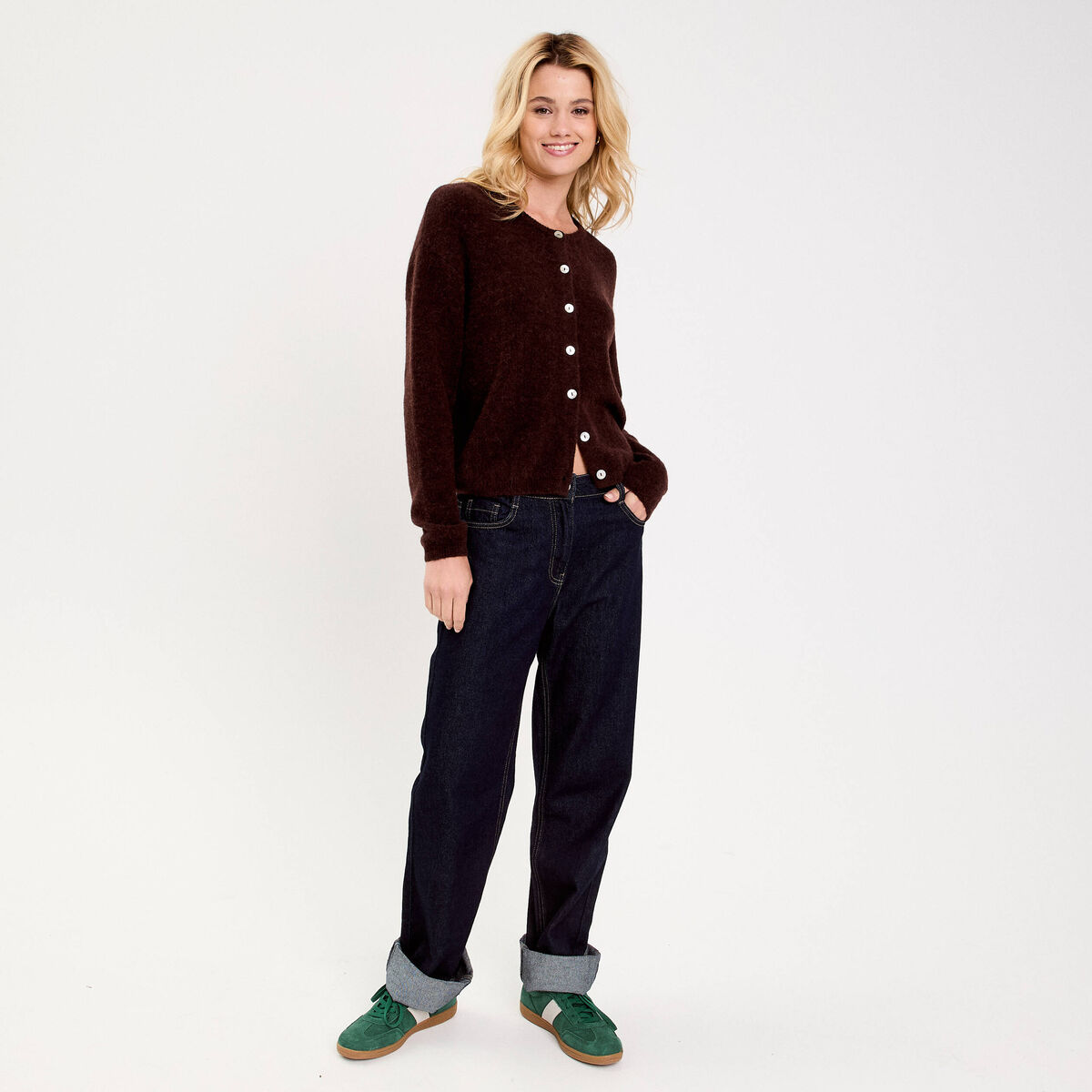 Gilet manches longues marron fonc&eacute; femme