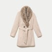Manteau cintr&eacute; col ch&acirc;le manches longues beige femme