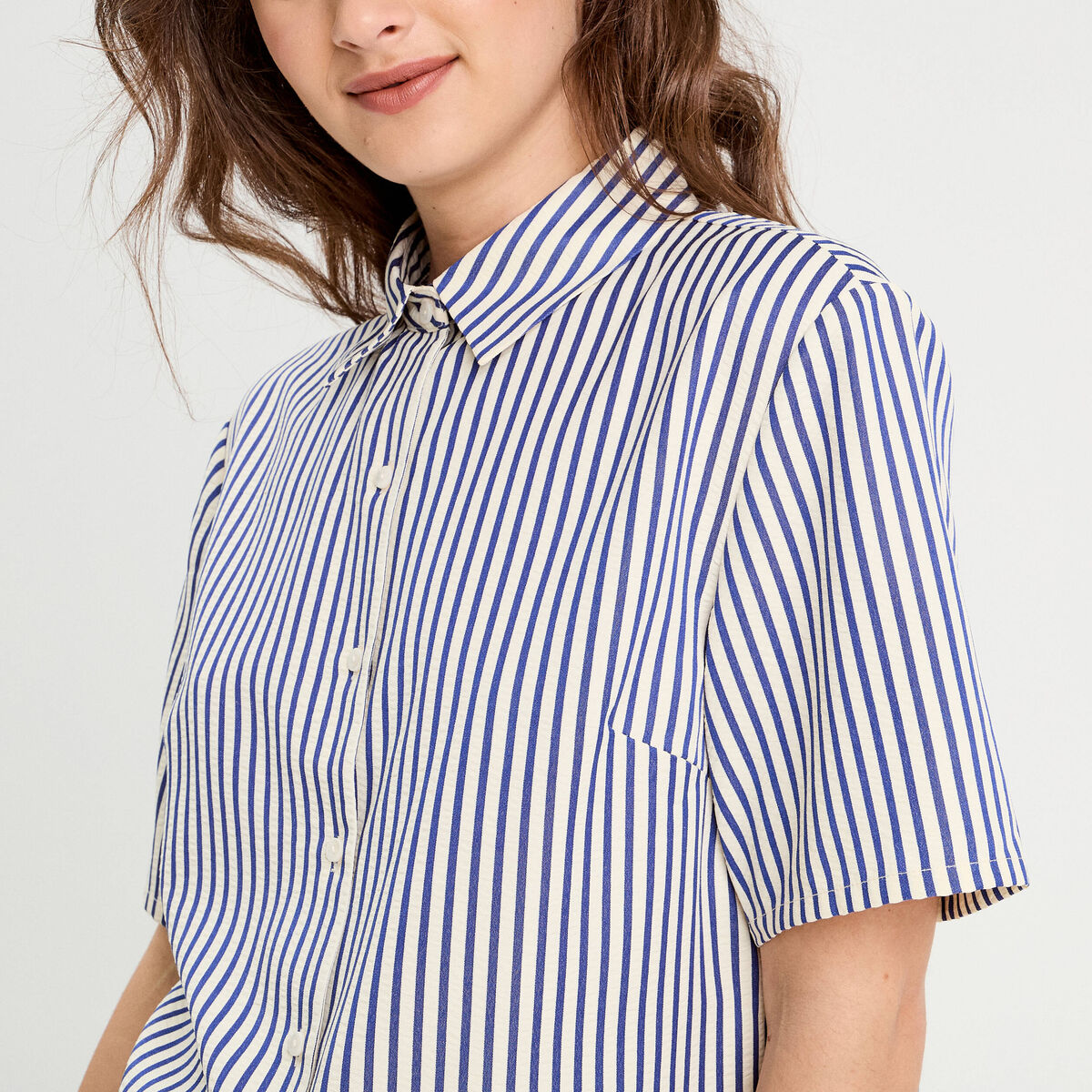 Chemise manches courtes bleu marine femme