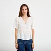 Blouse col v manches courtes brod&eacute;e ecru femme