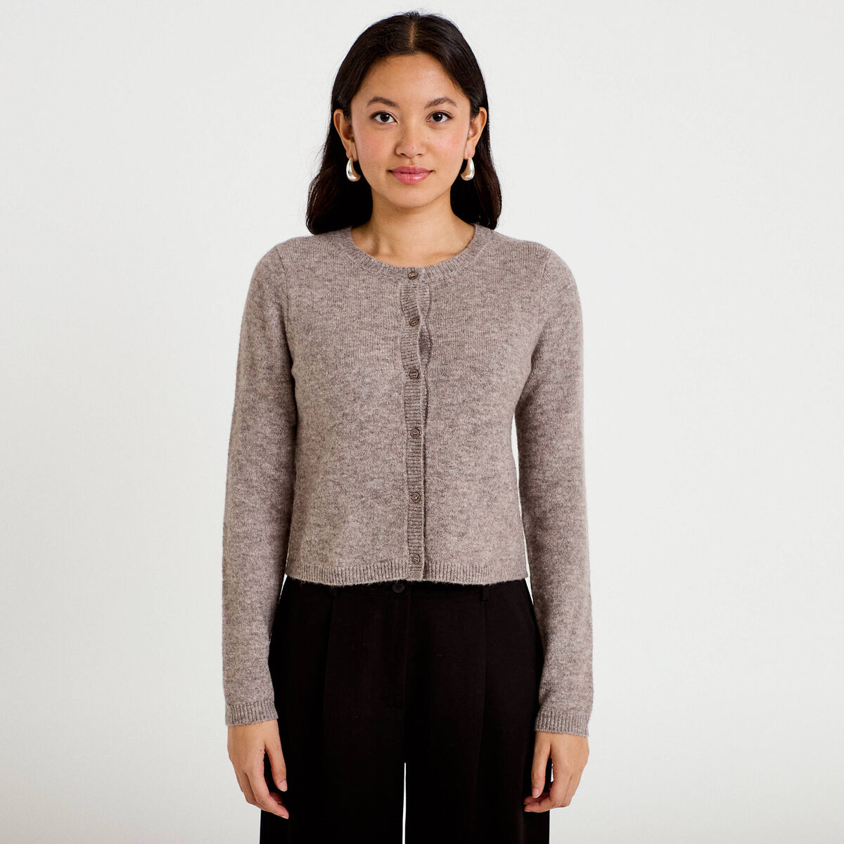 Gilet boutonn&eacute; manches longues taupe femme