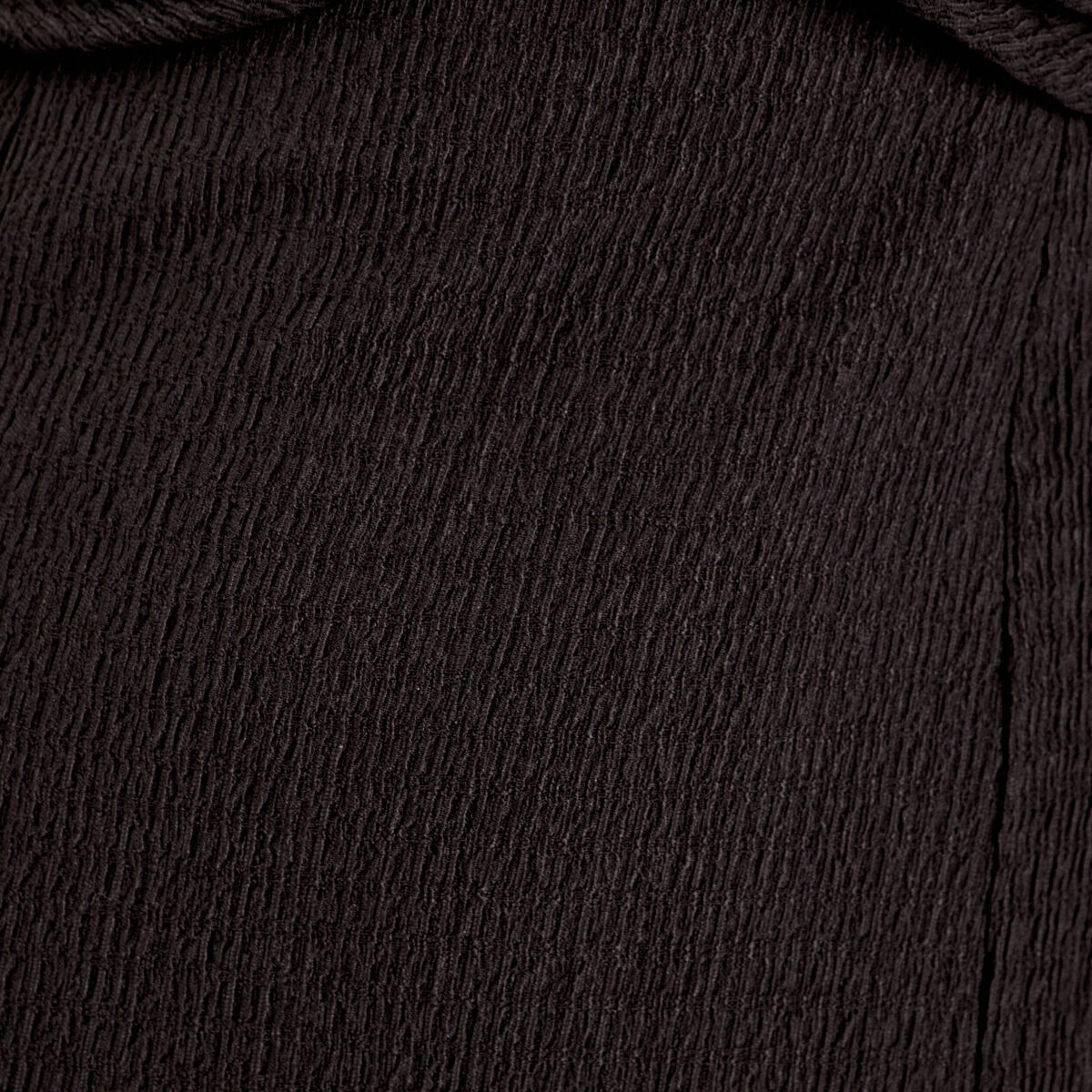 Robe midi ajustée col rond noir femme