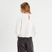 T-shirt col détails bijoux ecru femme