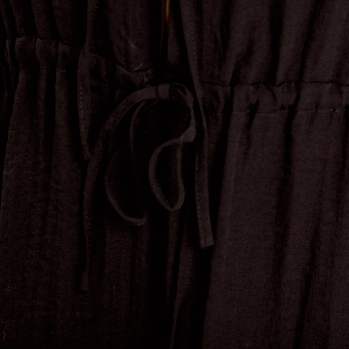 Robe évasée avec noeuds noir femme