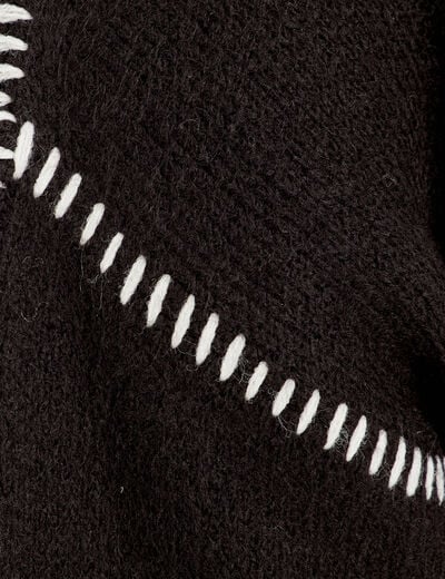 Pull brodé col montant noir femme