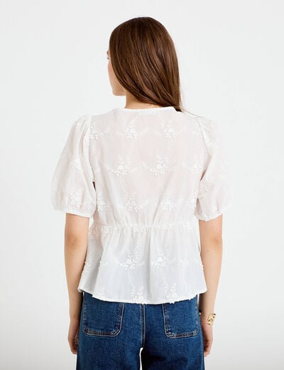 Blouse col v manches courtes brod&eacute;e ecru femme