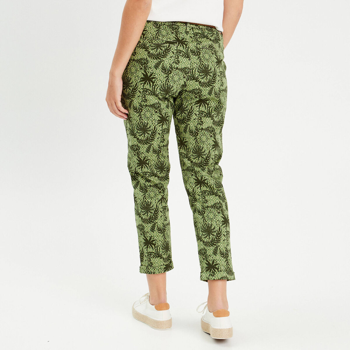 Pantalon chino slim 7/8&egrave;me vert femme