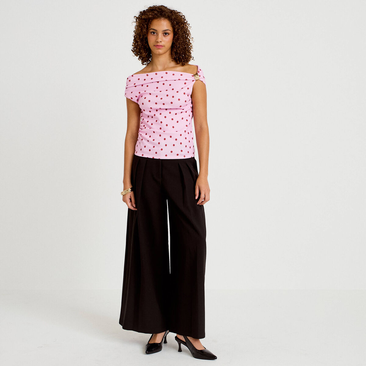 Top pliss&eacute; col bardot sans manches rose clair femme