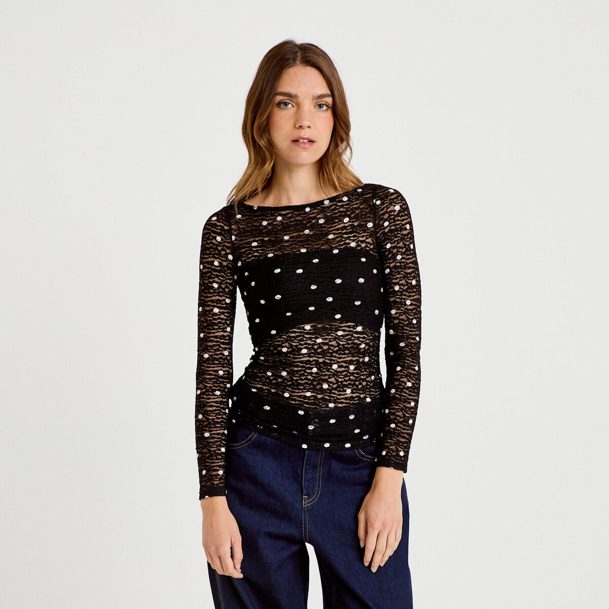 Top dentelle pliss&eacute; col bateau noir femme