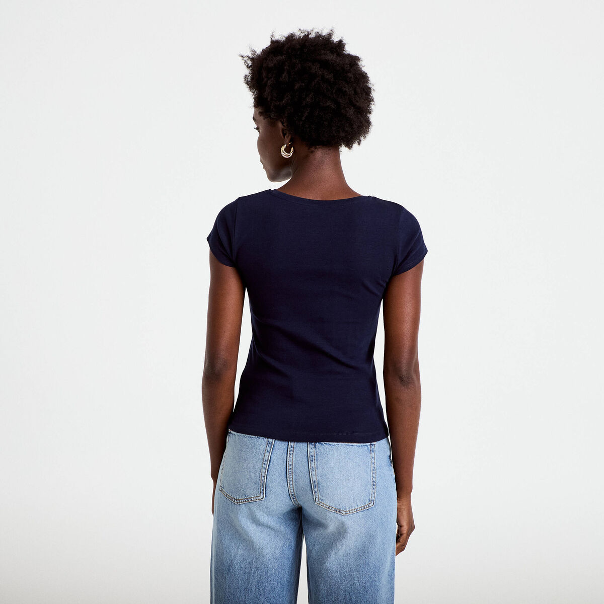 T-shirt ajust&eacute; col v manches courtes bleu marine femme