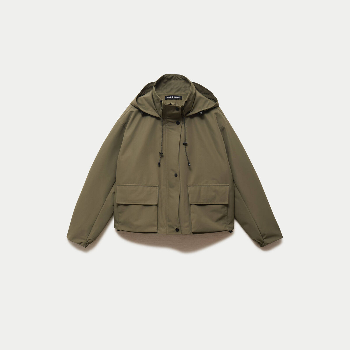 Veste courte bas resserr&eacute; &agrave; capuche vert kaki femme