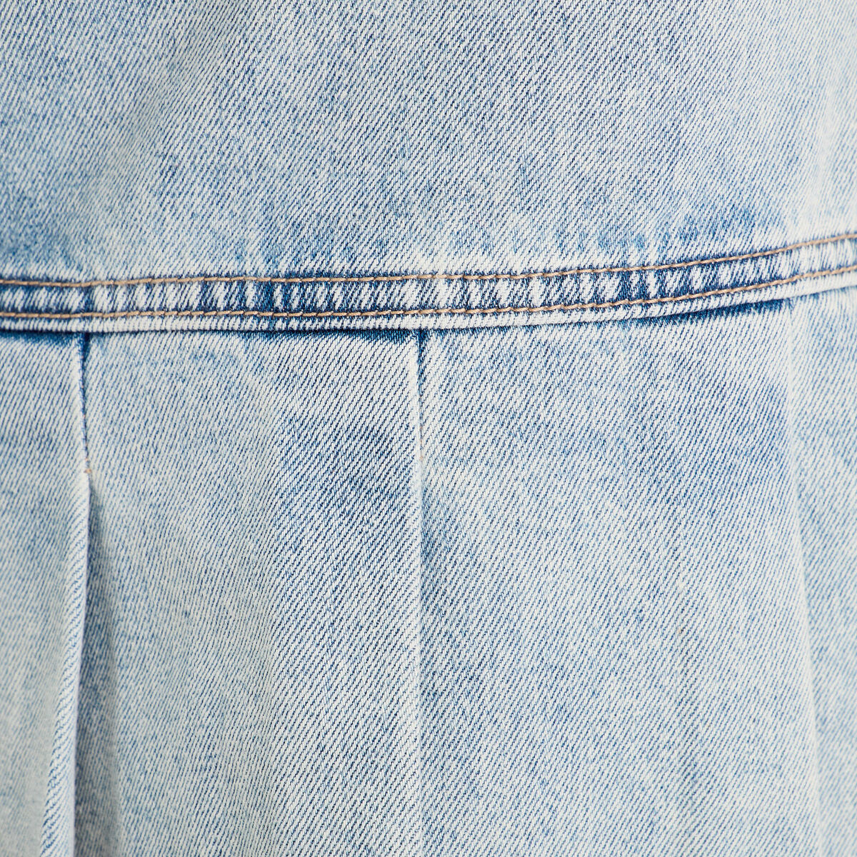 Jupe droite plissée en jean denim bleach femme