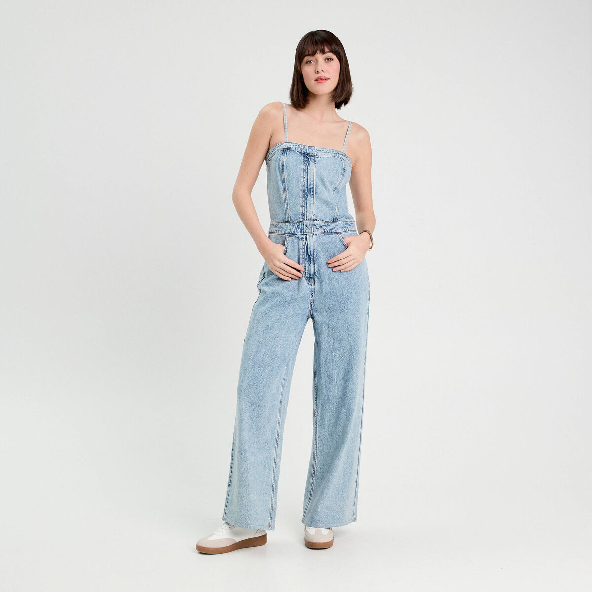 Combinaison pantalon en jean denim bleach femme