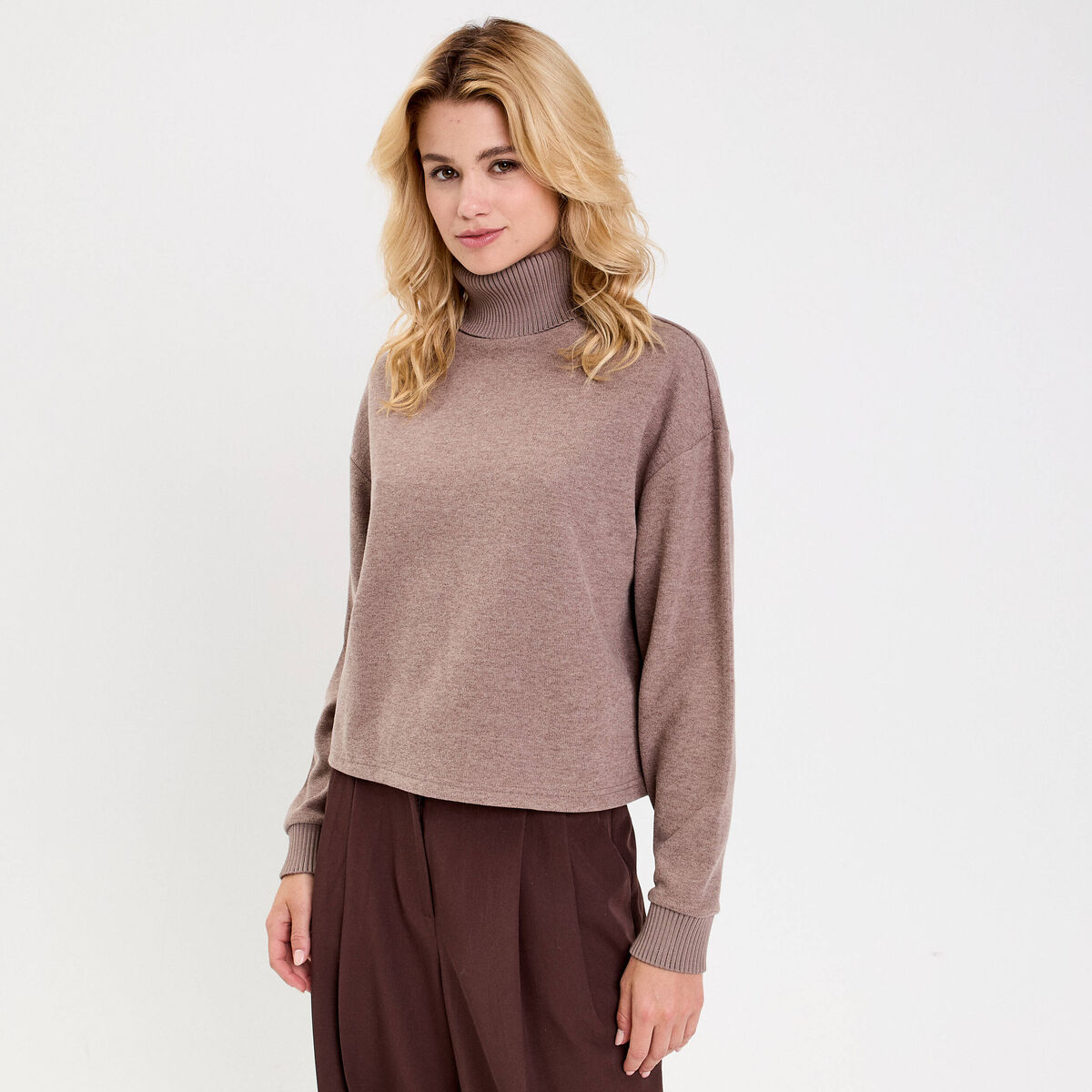 Sweat col roul&eacute; manches longues terracotta femme