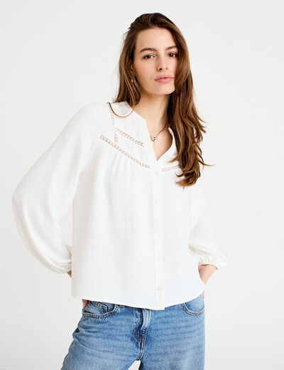 Blouse ajour&eacute;e col v manches longues ecru femme