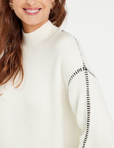 Pull brodé col montant ecru femme