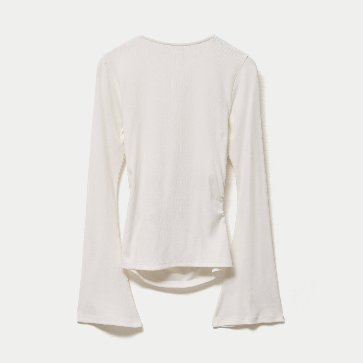 T-shirt ajust&eacute; col rond manches longues ecru femme