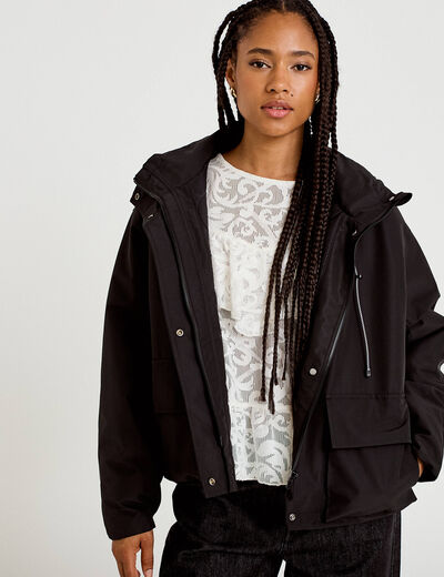 Veste courte bas resserr&eacute; &agrave; capuche noir femme