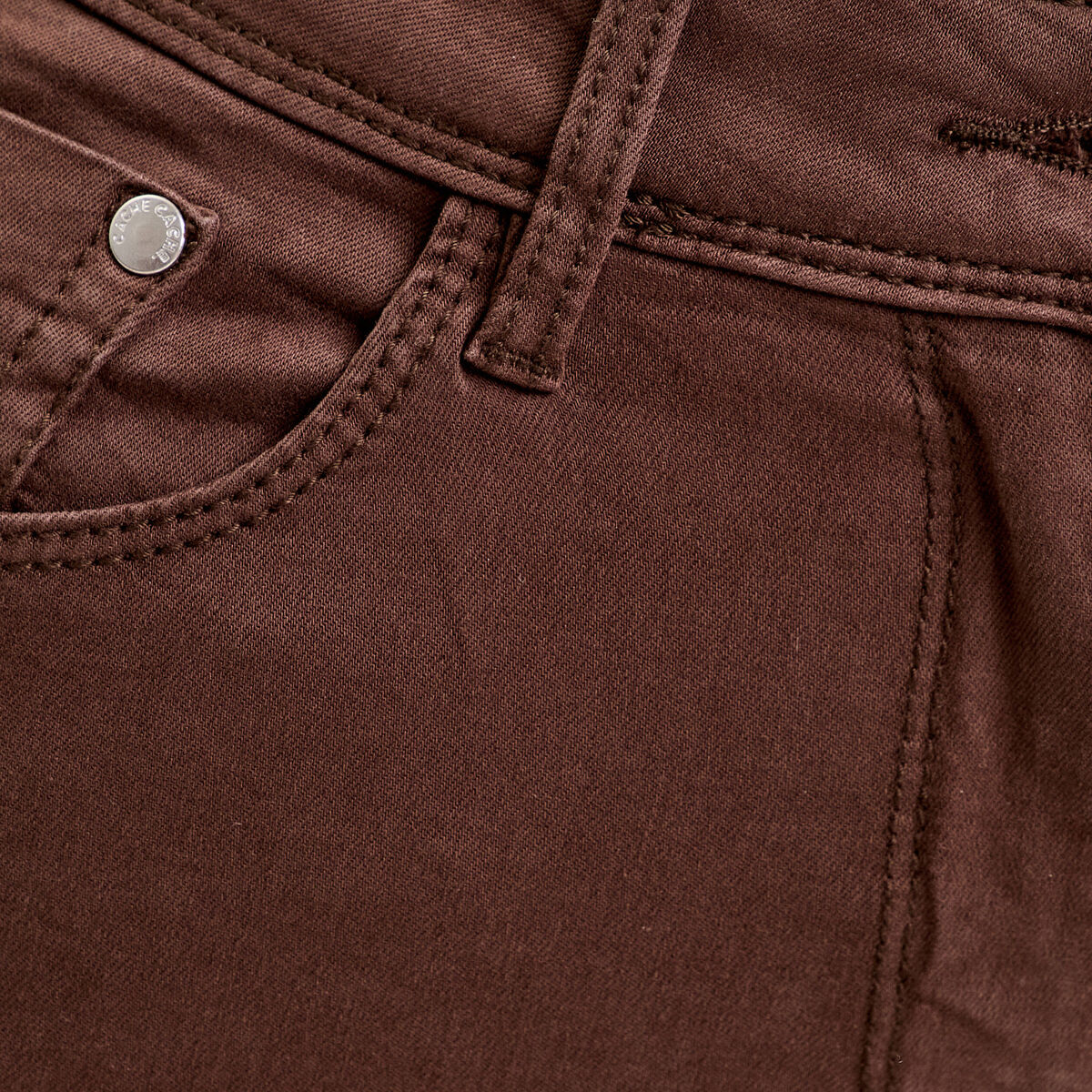 Jeans slim 5 poches marron fonc&eacute; femme