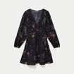 Robe courte &eacute;vas&eacute;e col v manches longues noir femme